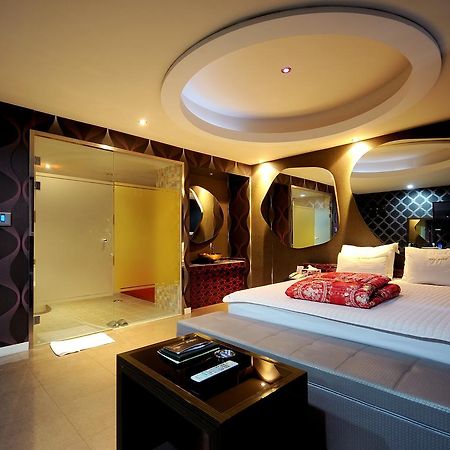 Wow Motel Пусан Екстер'єр фото